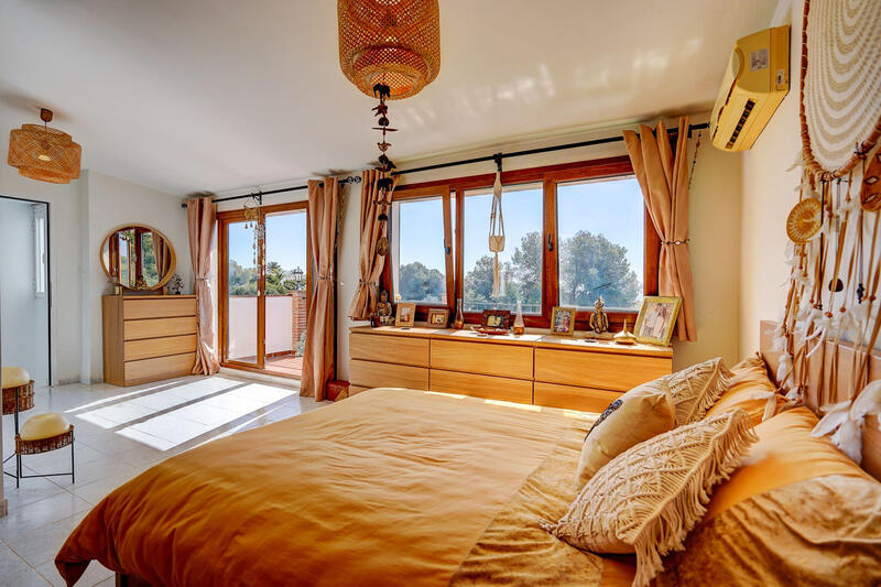 4 bedroom Villa for sale