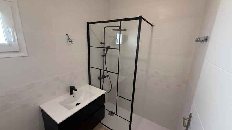 2 Cuarto Villa en venta