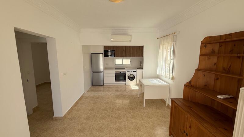 2 Cuarto Villa en venta