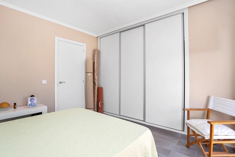 2 Schlafzimmer Stadthaus zu verkaufen