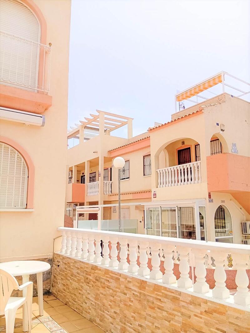 Lägenhet till salu i Orihuela Costa, Alicante
