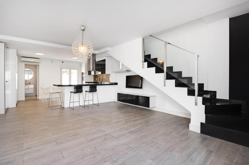 2 Cuarto Villa en venta