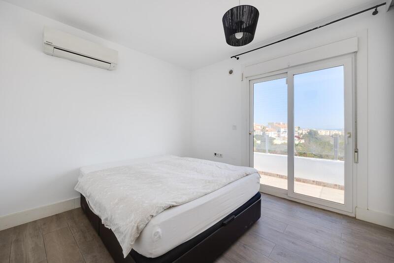 2 Cuarto Villa en venta