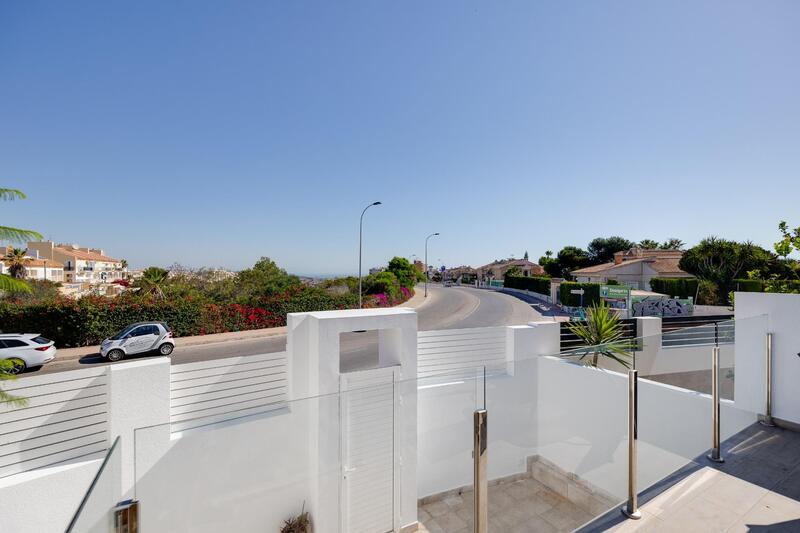 2 Cuarto Villa en venta