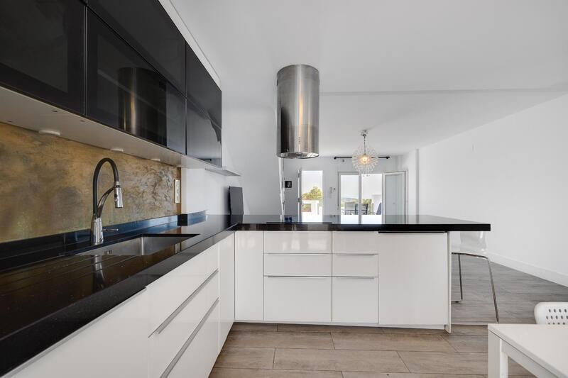 2 Cuarto Villa en venta