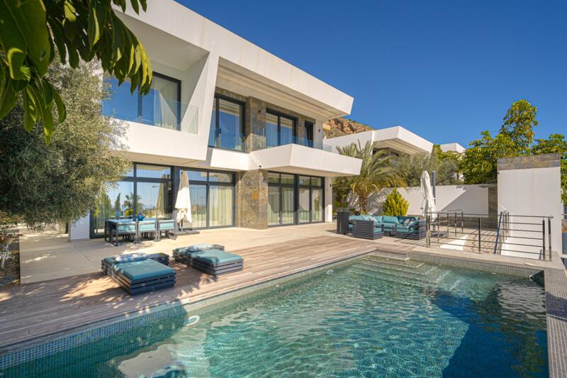 Villa zu verkaufen in Finestrat, Alicante