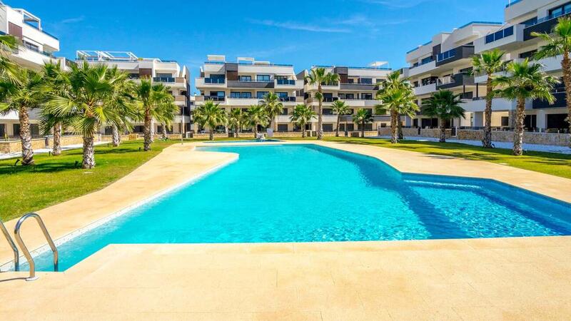 2 bedroom Apartment for sale