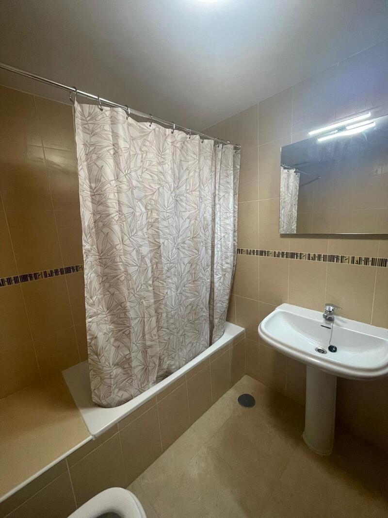 3 Schlafzimmer Stadthaus zu verkaufen