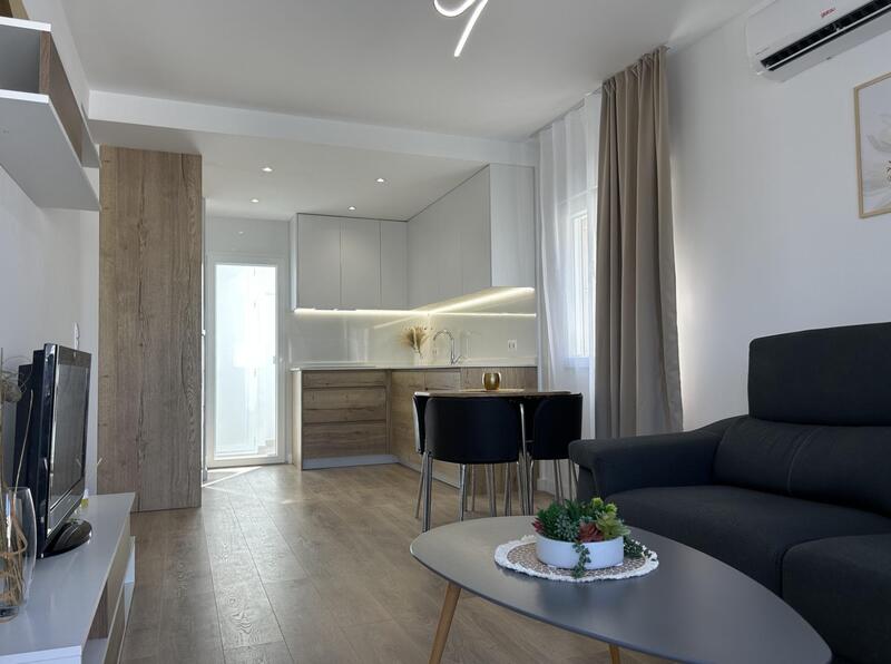 Villa à vendre dans Torrevieja, Alicante