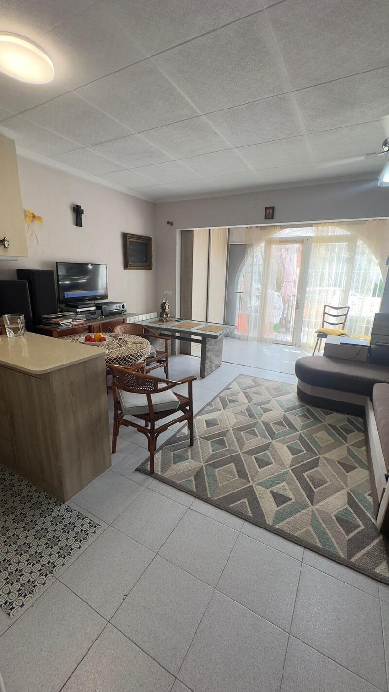 2 Cuarto Villa en venta
