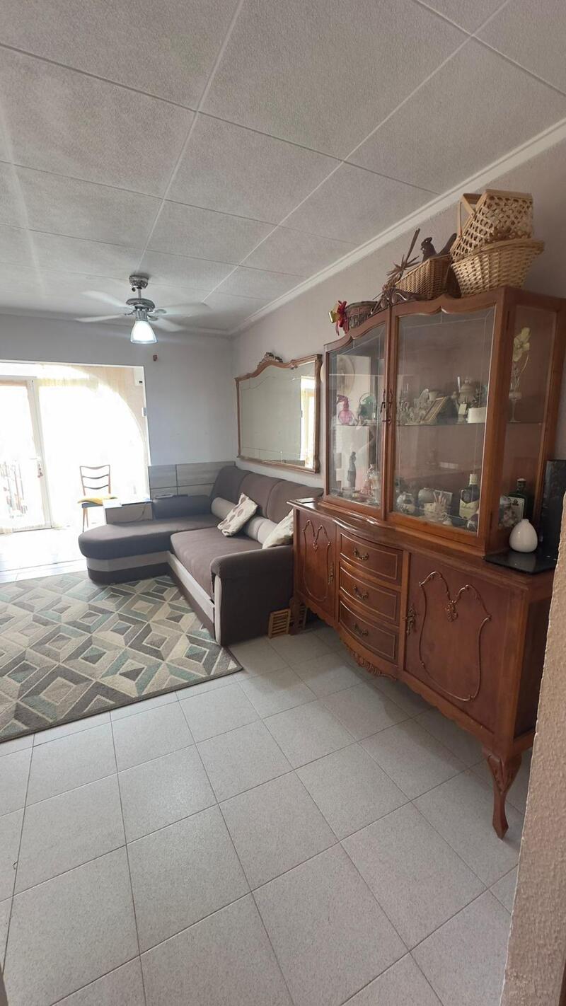 2 Cuarto Villa en venta