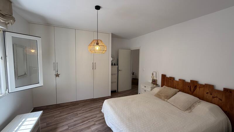 4 Cuarto Villa en venta