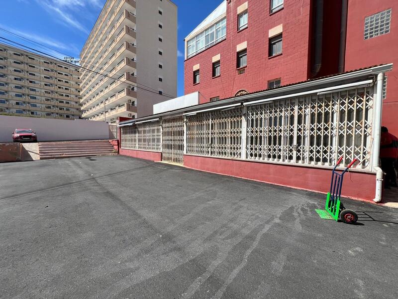 Local Commercial à vendre