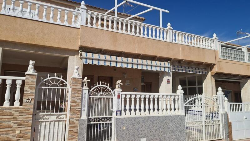 3 спальная комната городская тюрьма продается
