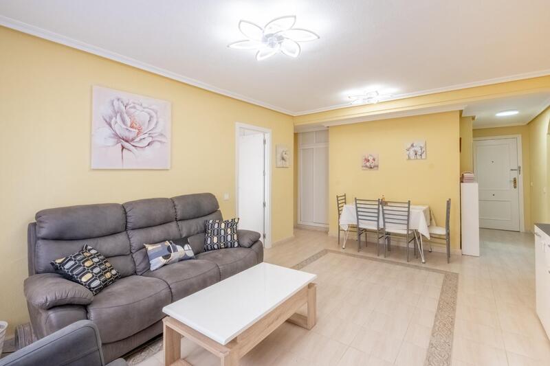 Apartamento en venta en Torrevieja, Alicante