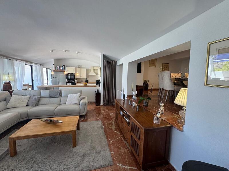 3 Schlafzimmer Appartement zu verkaufen