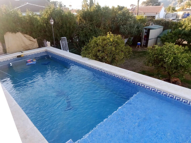 4 slaapkamer Villa Te koop