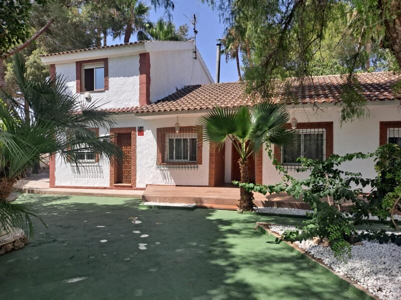 Деревенский Дом продается в Orihuela, Alicante