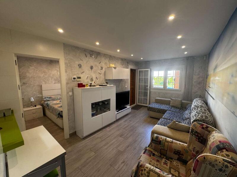 2 Cuarto Villa en venta