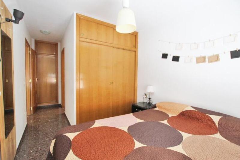 4 slaapkamer Appartement Te koop