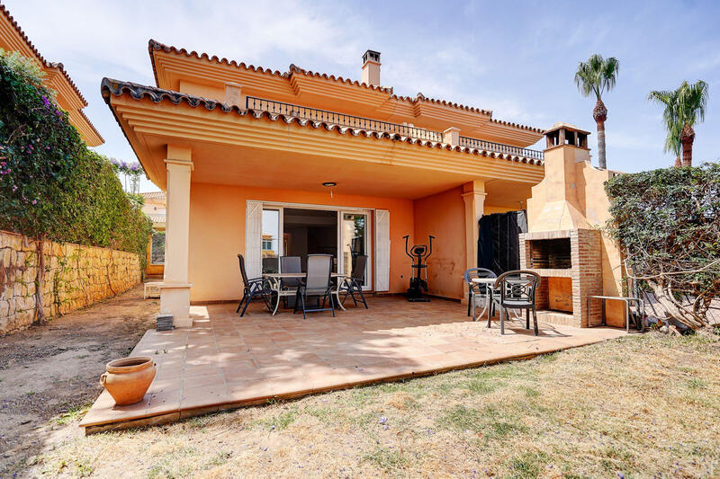 Villa till salu i Riviera del Sol, Málaga