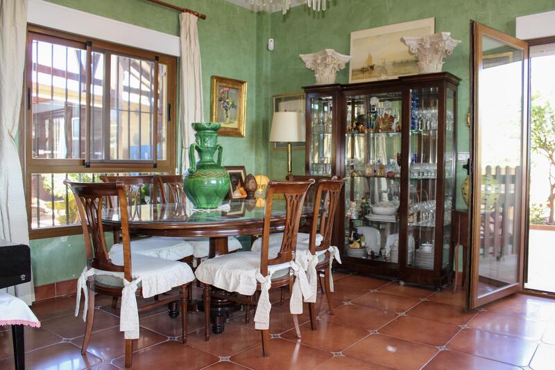 6 chambre Villa à vendre