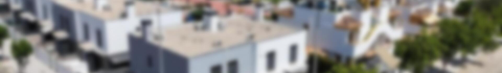 2 bedroom Townhouse for sale