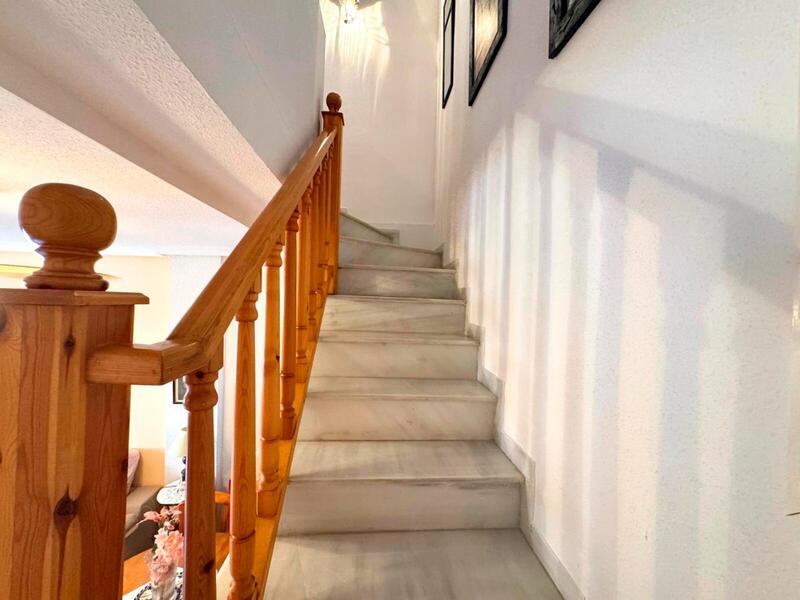 2 Schlafzimmer Villa zu verkaufen