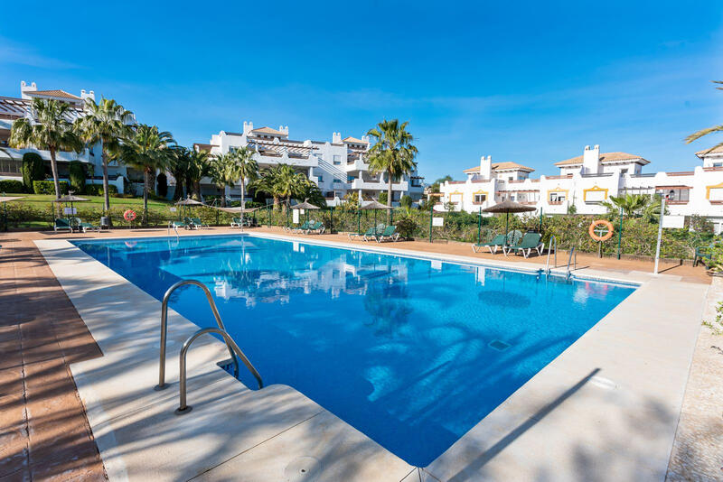 квартира продается в Selwo, Málaga