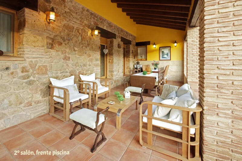 10 chambre Auberge à vendre