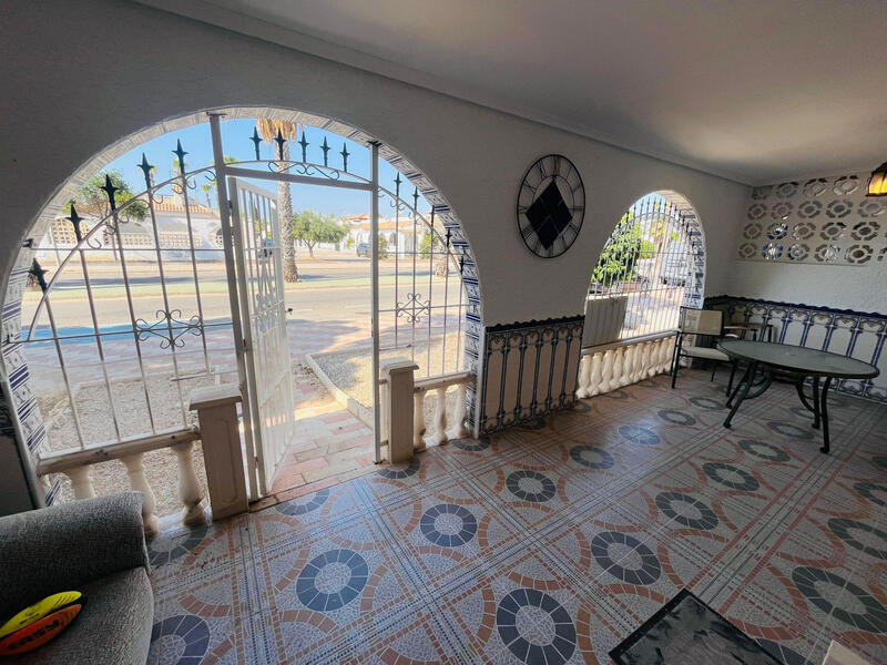 2 bedroom Villa for sale