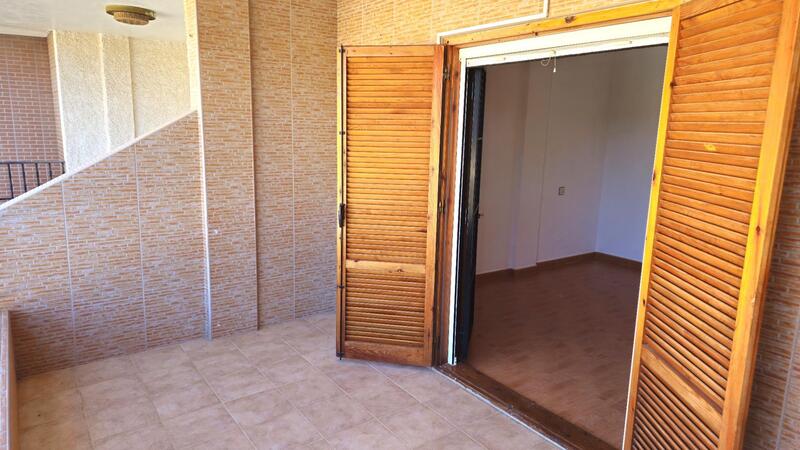 2 slaapkamer Tweezijdig Te koop