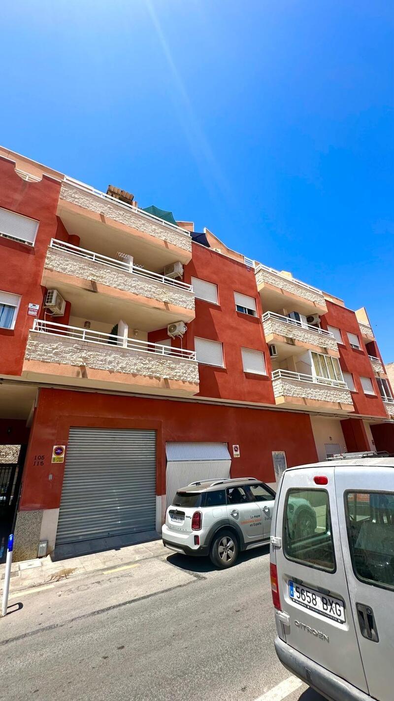 Lägenhet till salu i Torrevieja, Alicante