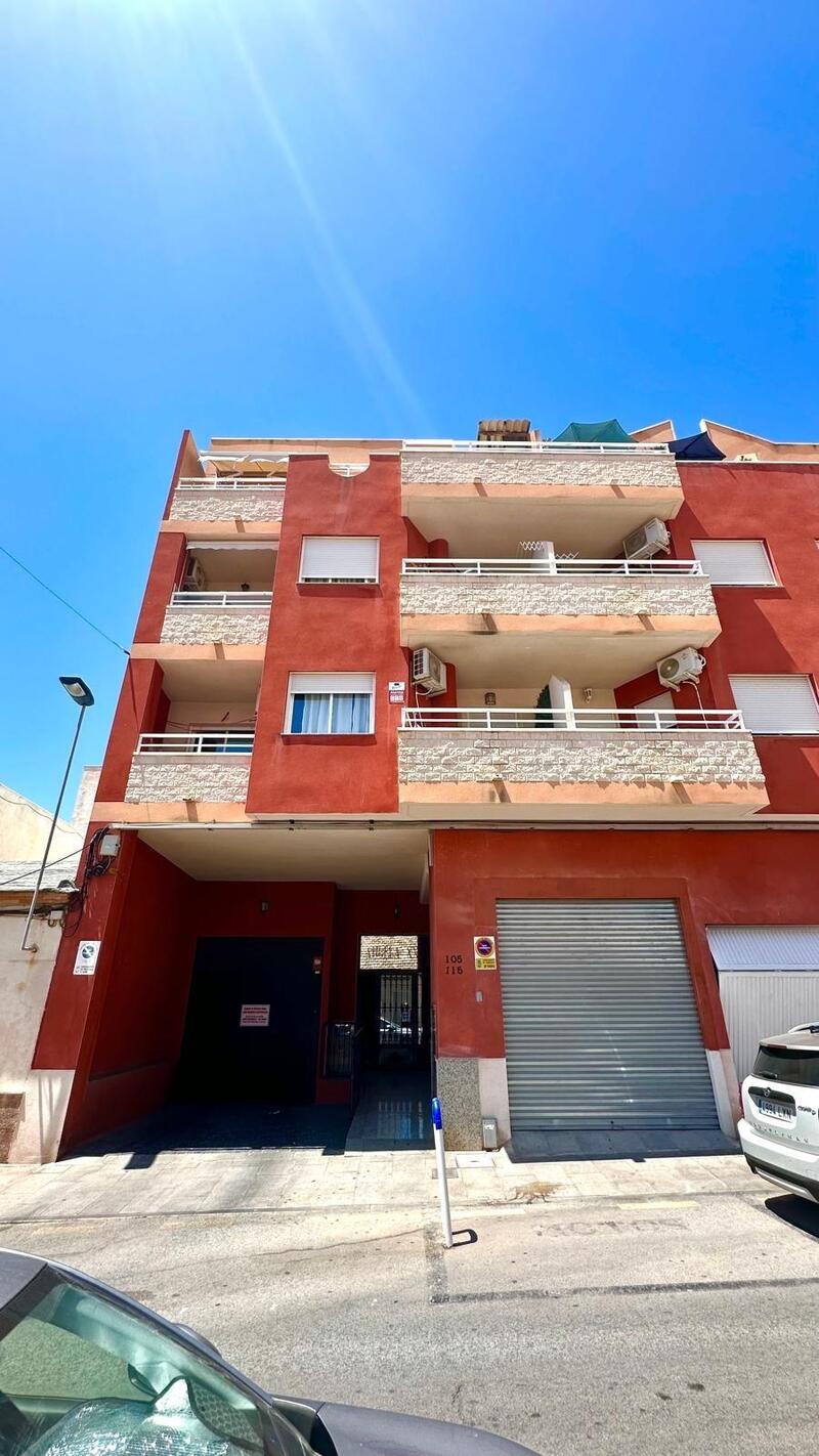2 slaapkamer Appartement Te koop