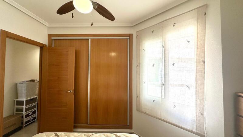 2 slaapkamer Appartement Te koop