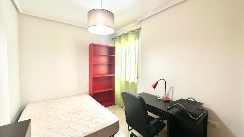 2 slaapkamer Appartement Te koop