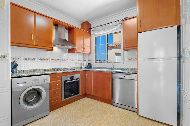 2 спальная комната квартира продается