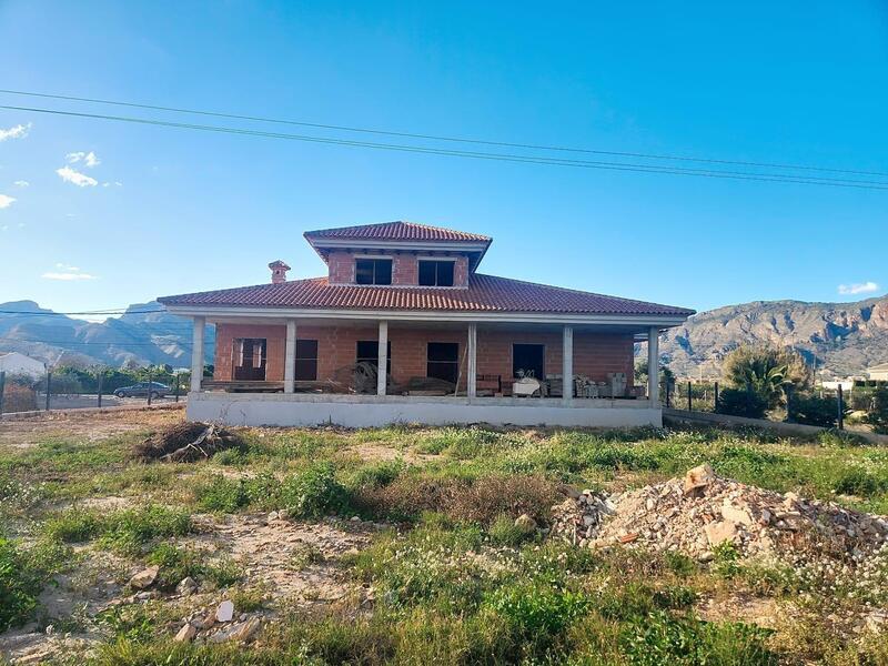 Villa til salgs i Orihuela, Alicante