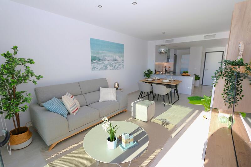 2 bedroom Apartment for sale
