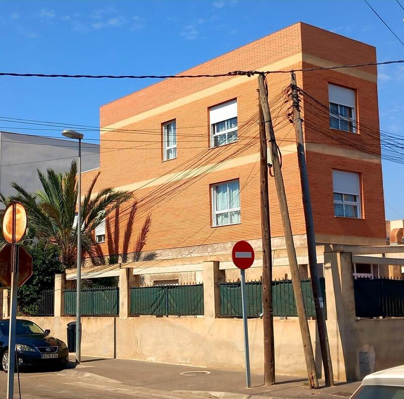 5 slaapkamer Gezinswoning Te koop