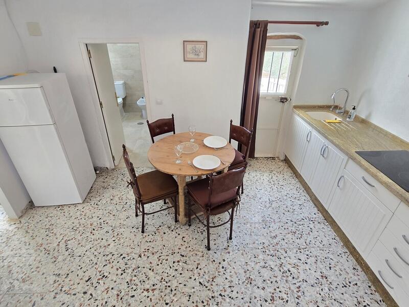 2 Schlafzimmer Stadthaus zu verkaufen