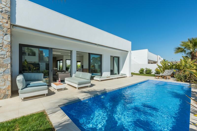 3 slaapkamer Villa Te koop