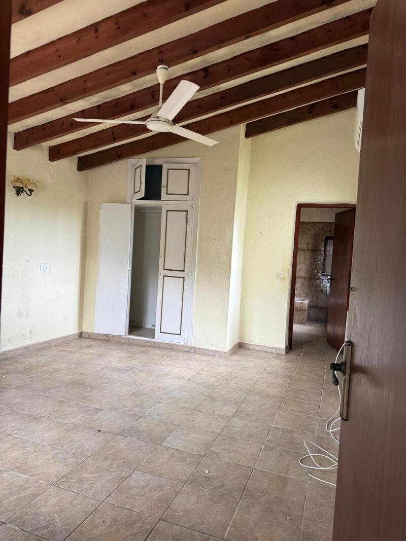 3 Schlafzimmer Stadthaus zu verkaufen