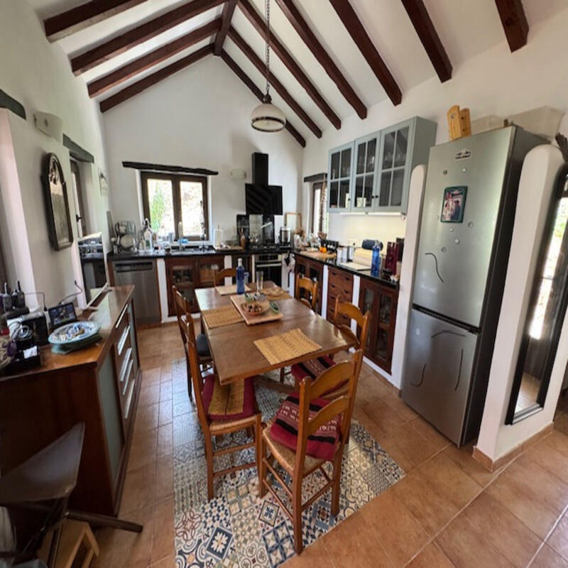 4 Cuarto Casa de Campo en venta