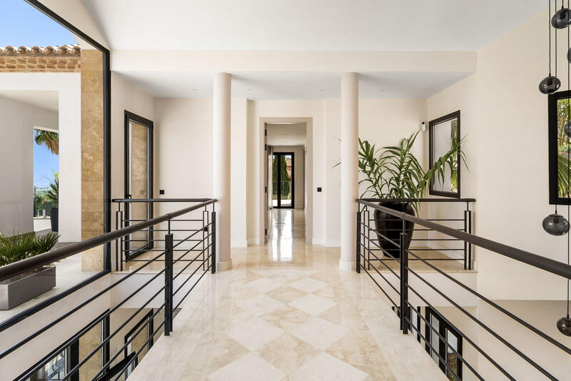 6 Cuarto Villa en venta