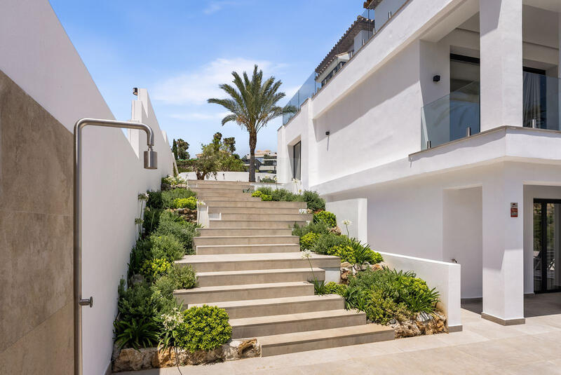 6 Cuarto Villa en venta