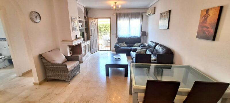 3 Cuarto Villa en venta