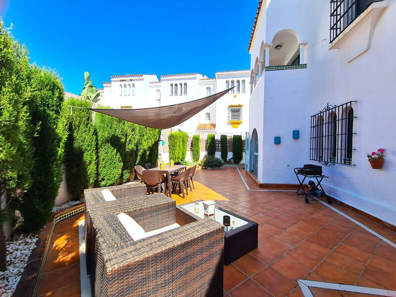 4 Cuarto Adosado en venta