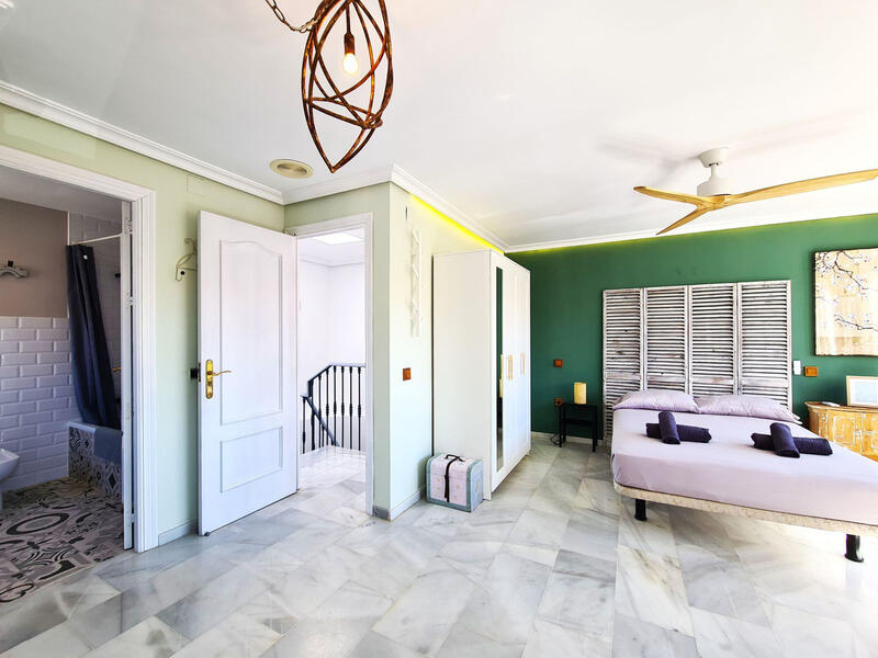 4 Cuarto Adosado en venta