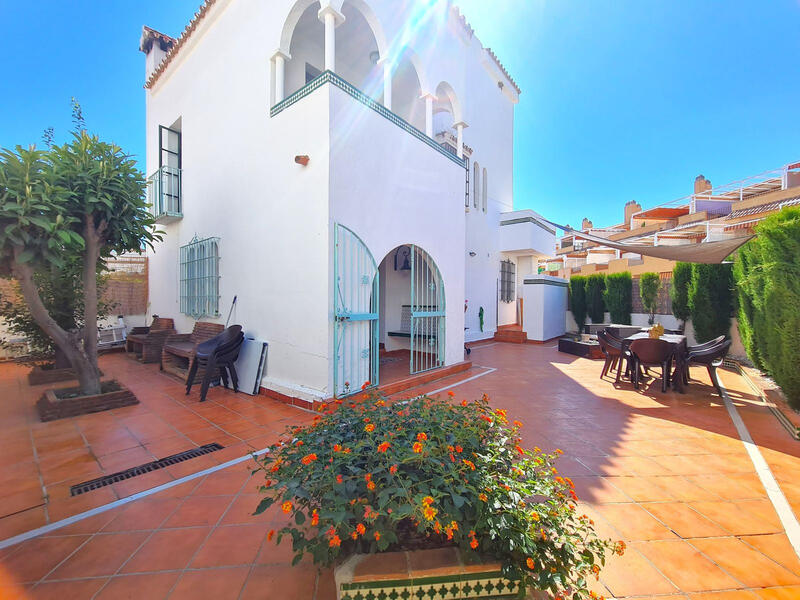 4 Cuarto Adosado en venta